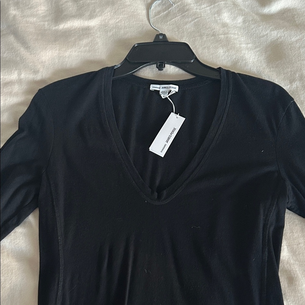 James Perse Classic Black V-Neck Long Sleeve Dress. Soft like a tshirt